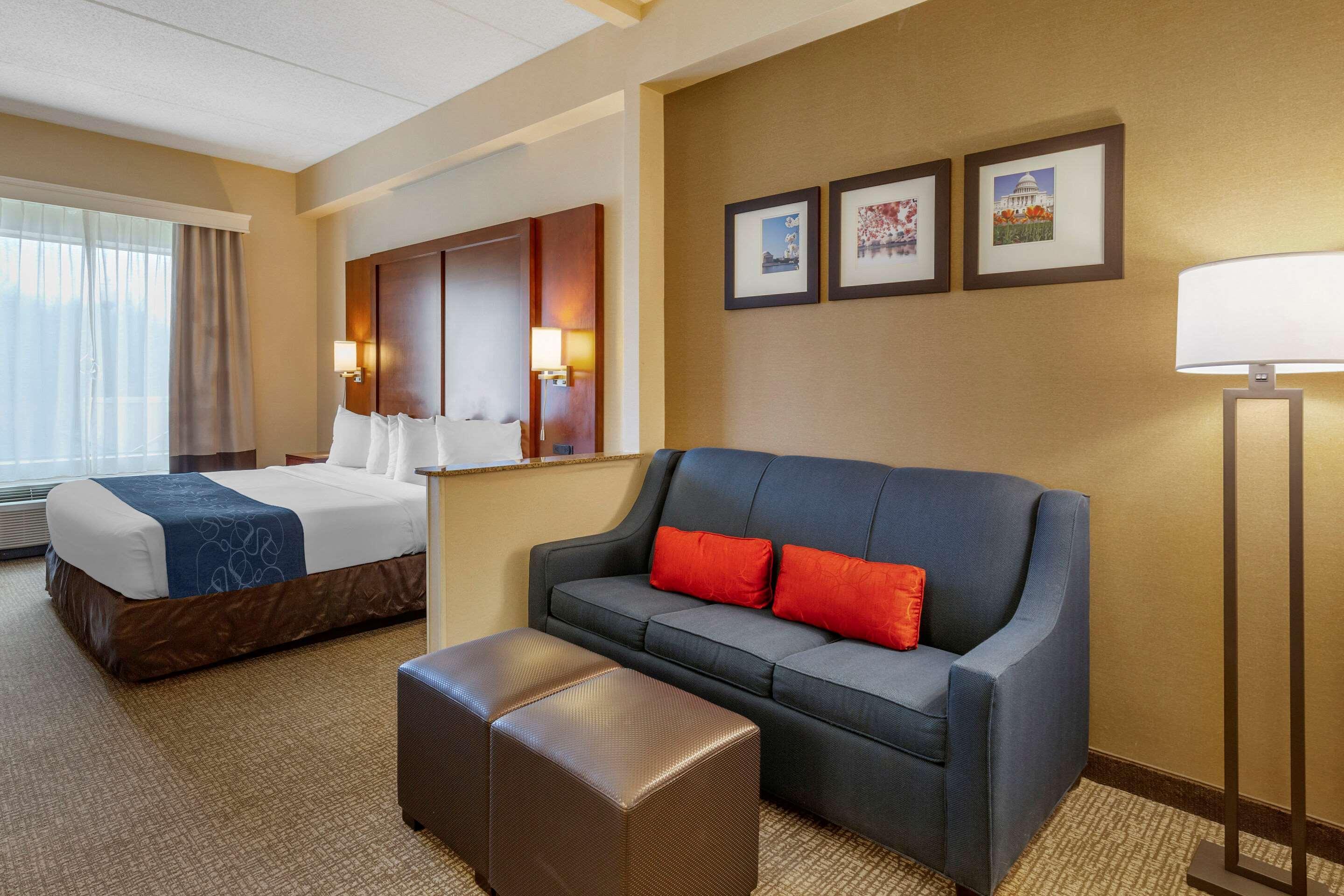 Comfort Suites Manassas Battlefield Park Экстерьер фото