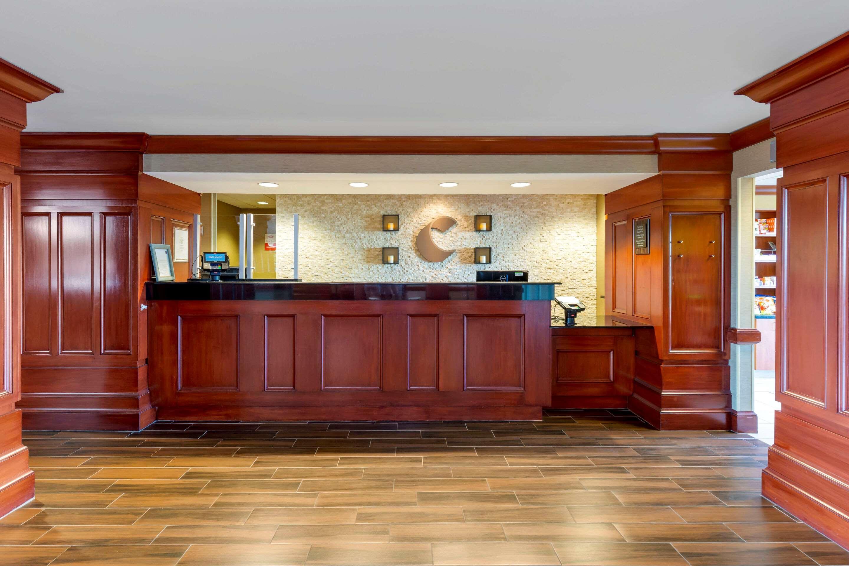 Comfort Suites Manassas Battlefield Park Экстерьер фото